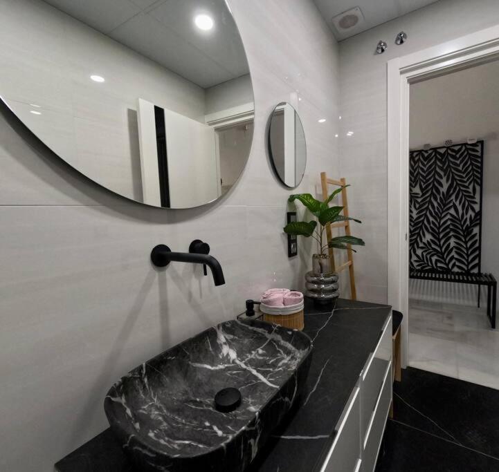 Loft Puerta De Capitulares Apartment Кордоба Екстериор снимка